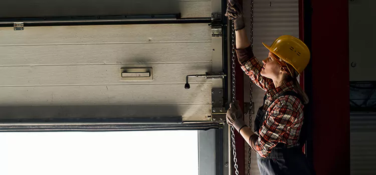 Addressing Common Garage Door Stoppage Issues in Chantilly, VA