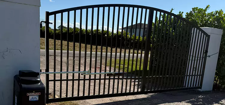 Driveway Fence Repair Chantilly